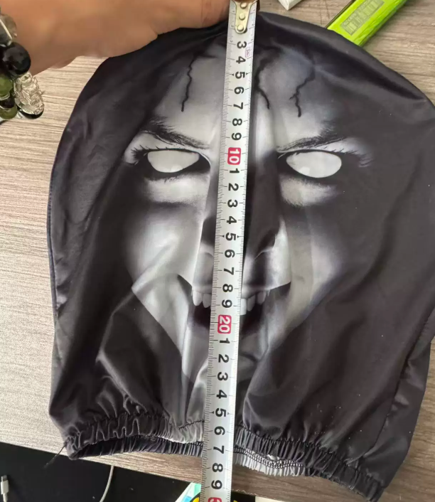 Black and white horror portrait personalized print car headrest covers, universal car interior neck support pillowcases, can be labeled and images can be sent by the customer.