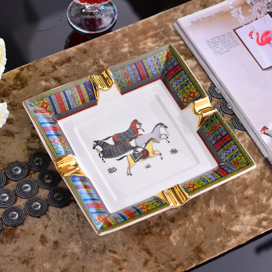Wholesale cross-border e-commerce European-style light luxury cigar ashtray large ashtray personality creative home living room hotel