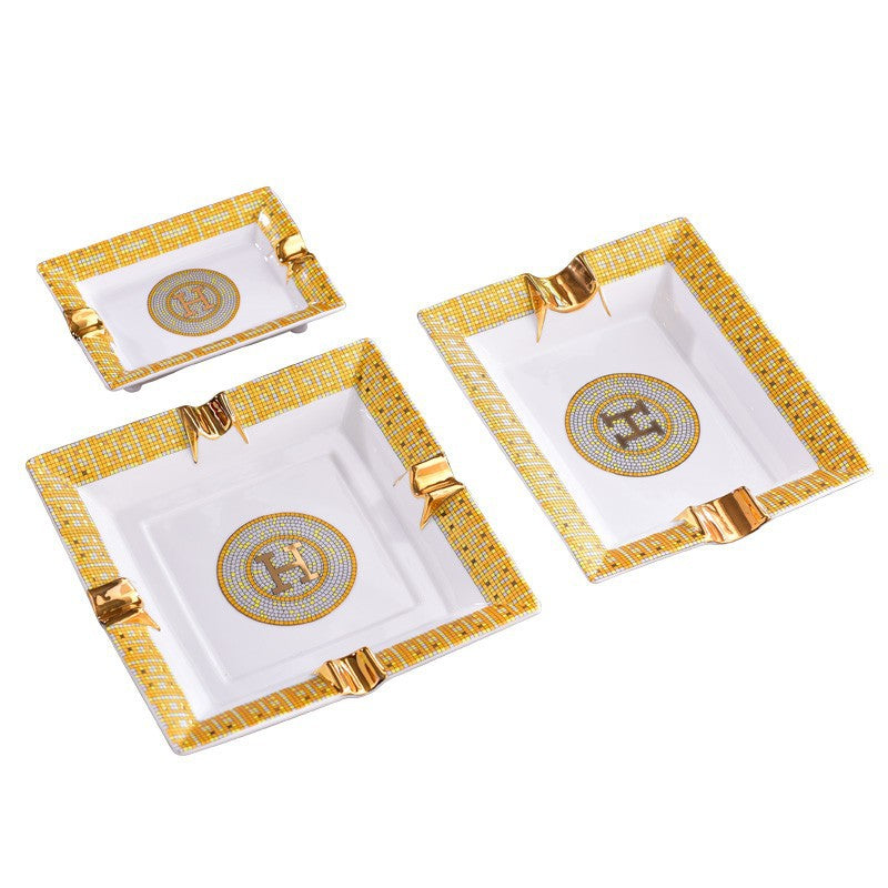 Wholesale cross-border e-commerce European-style light luxury cigar ashtray large ashtray personality creative home living room hotel