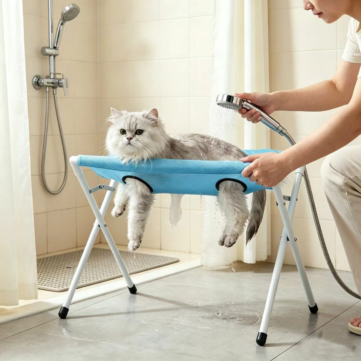 Home pet bathing essential: non-slip foot pads, stable and wobbly, foldable bathing hammock frame for cats and dogs.