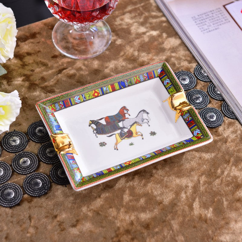 Wholesale cross-border e-commerce European-style light luxury cigar ashtray large ashtray personality creative home living room hotel