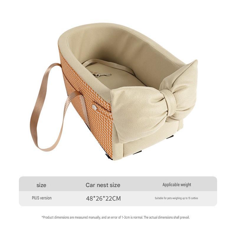 BLOBLO, a popular cross-border e-commerce platform on Amazon and TikTok, offers a centrally located pet car seat, dog mat, and other car accessories.